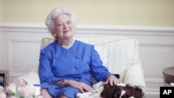 In Photos: Barbara Bush 