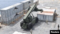 Обновата и поправката на пристаништето ќе трае најмалку една недела, а по завршувањето ќе треба повторно да се закотви на брегот на Газа, рече заменик-портпаролката на Пентагон Сабрина Синг 