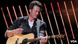 Blake Shelton es la sensación del momento dentro del género country.