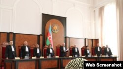 Konstitusiya Məhkəməsi (arxiv foto VOA)