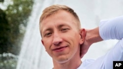 លោក Vitaly Shishov សកម្មជន​បេឡារុស បាន​ត្រូវ​គេ​រកឃើញ​ស្លាប់​នៅ​ក្នុង​ឧទ្យាន​នៅ​ជិត​ផ្ទះ​របស់​លោក​នៅ​ក្នុង​រដ្ឋធានី​កៀវ​ ប្រទេស​អ៊ុយក្រែន។