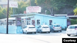 ร้านอาหารชลดาไทย บีช คูซีน (Cholada Thai Beach Cuisine) ร้านเก่าแก่ในย่านมาลีบู ถูกไฟไหม้เสียหายทั้งหมด