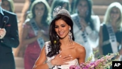 Rima Fakih after being crowned Miss USA 2010 at the conclusion of the LIVE NBC telecast from the Planet Hollywood Resort and Casino Theatre for the Performing Arts, in Las Vegas, Nevada, 16 May 2010