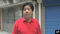 Chinese dissident writer and human rights activist Feng Zhenghu