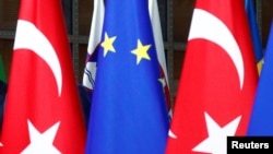 Turki menuduh Uni Eropa tidak mempedulikan negara-negara dan perusahaan-perusahaan yang mengirim senjata ke Tentara Nasional Libya, saingan pemerintah dukungan PBB. (Foto: ilustrasi).