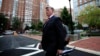 Prosecutors Press Fraud Case Against Manafort