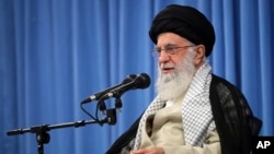 د ایران مذهبي مشر ایت الله خامنه اي