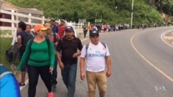 Honduran Migrant Caravan Marches Toward Mexico