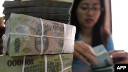 Ngân hàng trung ương VN cảnh báo các ngân hàng về vấn đề lãi suất