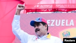 La madrugada del jueves, agentes de inteligencia detuvieron a Roberto Marrero, un cercano colaborador de Guaidó, bajo acusaciones de "terrorismo".