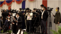 ព័ត៌មានពេលរាត្រី ១ វិច្ឆិកា៖ និទណ្ឌភាព​លើ​អ្នកសារព័ត៌មាន​នៅតែ​ជាកង្វល់​សម្រាប់​អ្នកការពារ​សិទ្ធិ ​និង​អ្នកសារព័ត៌មាន