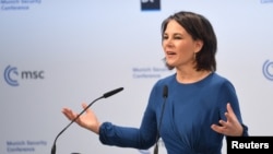 آنالنا بربوک، وزیر خارجه دولت فدرال آلمان - آرشیو