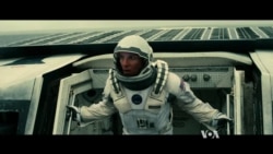 'Interstellar' Pierces Through Space, Stretches Imagination