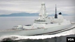 El “HMS Dauntless” es el segundo de los destructores T45 que se unió a la flota inglesa en 2010. Tiene la capacidad de lanzar misiles “Sea Vipers”.