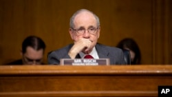 Сенатор Джим Ріш, під час слуханнь комітету Сенату з міжнародних відносин щодо бюджету США на 2023 фінансовий рік.