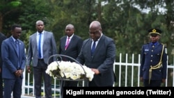 Félix Tshisekedi devant le mémorial du génocide en marge d'une visite au Rwanda, le 25 mars 2019. (Twitter/Kigali memorial genocide)