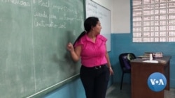 Venezuelan Parents Do Double Duty as Teachers