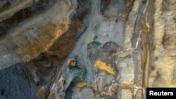 Miniera Zavallivsky, Ukrainë