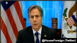 د بهرنیو چارو وزیر په افغانستان کې د طالبانو د بري په هکله د کانګریس د غړیو پوښتنې ځوابولې. 