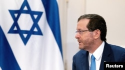 Presiden Israel Isaac Herzog di Washington, DC, pada 25 Oktober 2022. (Foto: Stefani Reynolds via REUTERS)