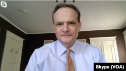 Verovatno polovina ili čak dve trećine Amerikanaca nisu uopšte iskusili porast životnog standarda tokom poslednjih nekoliko decenija: Sajmon Džonson