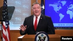 ښاغلي پمپیو په کابل کې له افغان مشرانو سره په ملاقات کې د ولسمشر ټرمپ پيغام هغوی ته رسولی