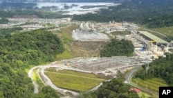 Perusaha tambang tembaga yang dikelola oleh "Minera Panama" di kota Donoso, Panama (foto: dok). 