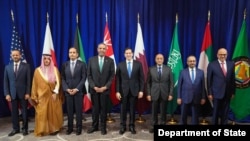 美国国务卿马尔科·卢比奥会见海湾合作委员会成员国的外交部长。(2025年9月24日）