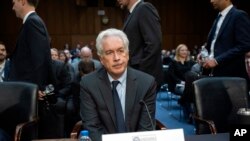 美国中央情报局局长中央情报局长威廉·伯恩斯（William Burns）星期一(3月11日）在参议院情报委员会针对美国面临的全球威胁召开年度听证会上。