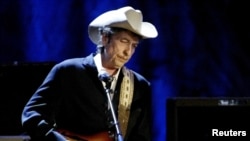 Bob Dylan Wins Nobel Literature Prize