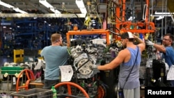 Línea de montaje de motores en la planta de General Motors en Spring Hill, Tennessee, Estados Unidos. 22 de agosto, 2019. 