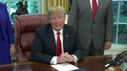 Trump Signs Executive Order to Keep Families Together
