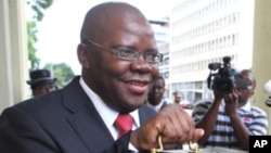 Zimbabwe's Finance Minster Tendai Biti (file photo)