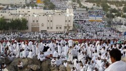 سږکال ټولټال ۸۶۵۰۰ ایرانیان حج ته ځي چې ۸۰۰ نور به ورسره استادان او ښوونکي وي