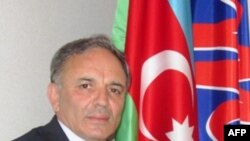 Mətbuat Şurası İran ayətullahlarının fətvasını pisləyir