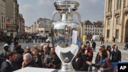 Taça do Euro 2016, Paris, 2016