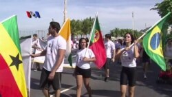 Suasana di Sekitar Pantai Copacabana Jelang Piala Dunia