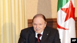 Le président algérien Abdelaziz Bouteflika June 15, 2015. 