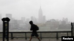 Hurricane Sandy Heads Toward East Coast of U.S.