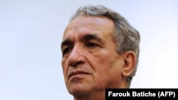 Said Bouteflika, frère cadet du défunt ex-président Abdelaziz Bouteflika, en détention dans le cadre de poursuites dans plusieurs affaires, a été condamné mercredi à 12 ans de prison ferme.