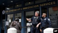 File - The entrance to the Immigration and Customs Enforcement office in San Francisco is seen in this Feb. 28, 2018, photo.