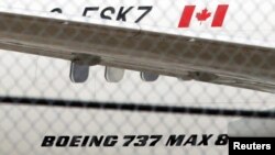 El presidente Donald Trump hizo el anuncio y detalló que estuvo coordinando con funcionarios de aviación en Canadá, aerolíneas estadounidenses y el fabricante Boeing.