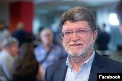 Tonino Picula, poslanik Evropskog parlamenta ispred hrvatske Socijaldemokratske partije, 27. maja 2019. (Foto: Facebook stranica Tonina Picule/SPD-a Hrvatske)