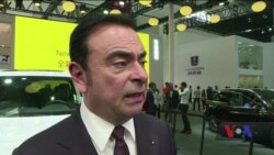 Глава ради директорів "Nissan" під арештом. Відео