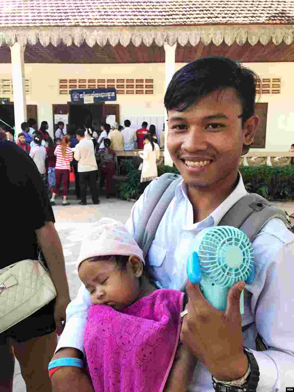 Karantin davom etayotgan bo'lsa-da, jismoniy mashq uchun saharlab tashqariga chiquvchilar ko'p. Janubiy Afrika.