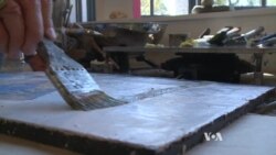 US Artist Is Sweet on Bees as Subjects, Contributors