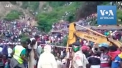 Des équipes de sauvetage sortent les corps d'une mine d'or effondrée