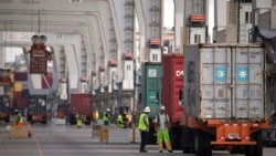 တရုတ်ကို ၁၀% အခွန်ထပ်တိုးမယ်လို့ သမ္မတ Trump ပြော