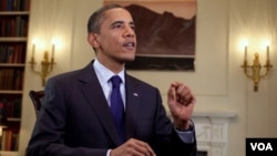 Presiden Obama mengajak warga Amerika untuk memberi perhatian lebih besar pada kelompok kelas menengah melalui pidato mingguan (Foto: dok).