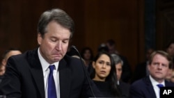El nominado a la Corte Suprema de EE.UU., Brett Kavanaugh testifica ante la Comisión Judicial del Senado sobre las acusaciones de asalto sexual en su contra.